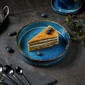 Тарелка с бортом d=20.8 см, h=4.6 см, 930 мл, фарфор,серия "Aqua Blue" P.L.